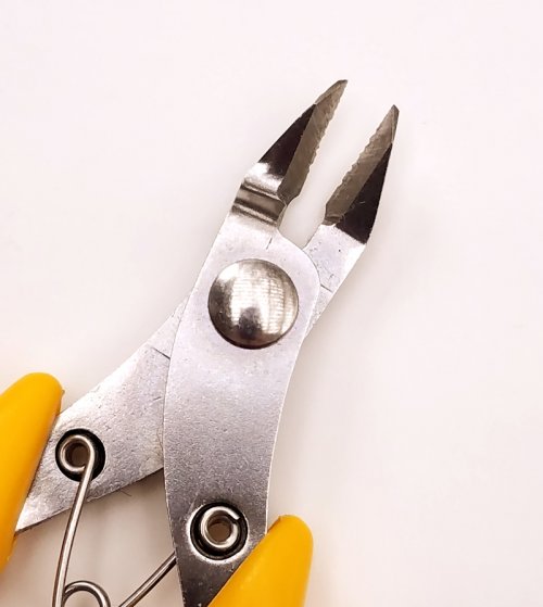 Debbie Blair's Tips for Cutting Memory Wire - , General Education, Tools, damaged flush cutters